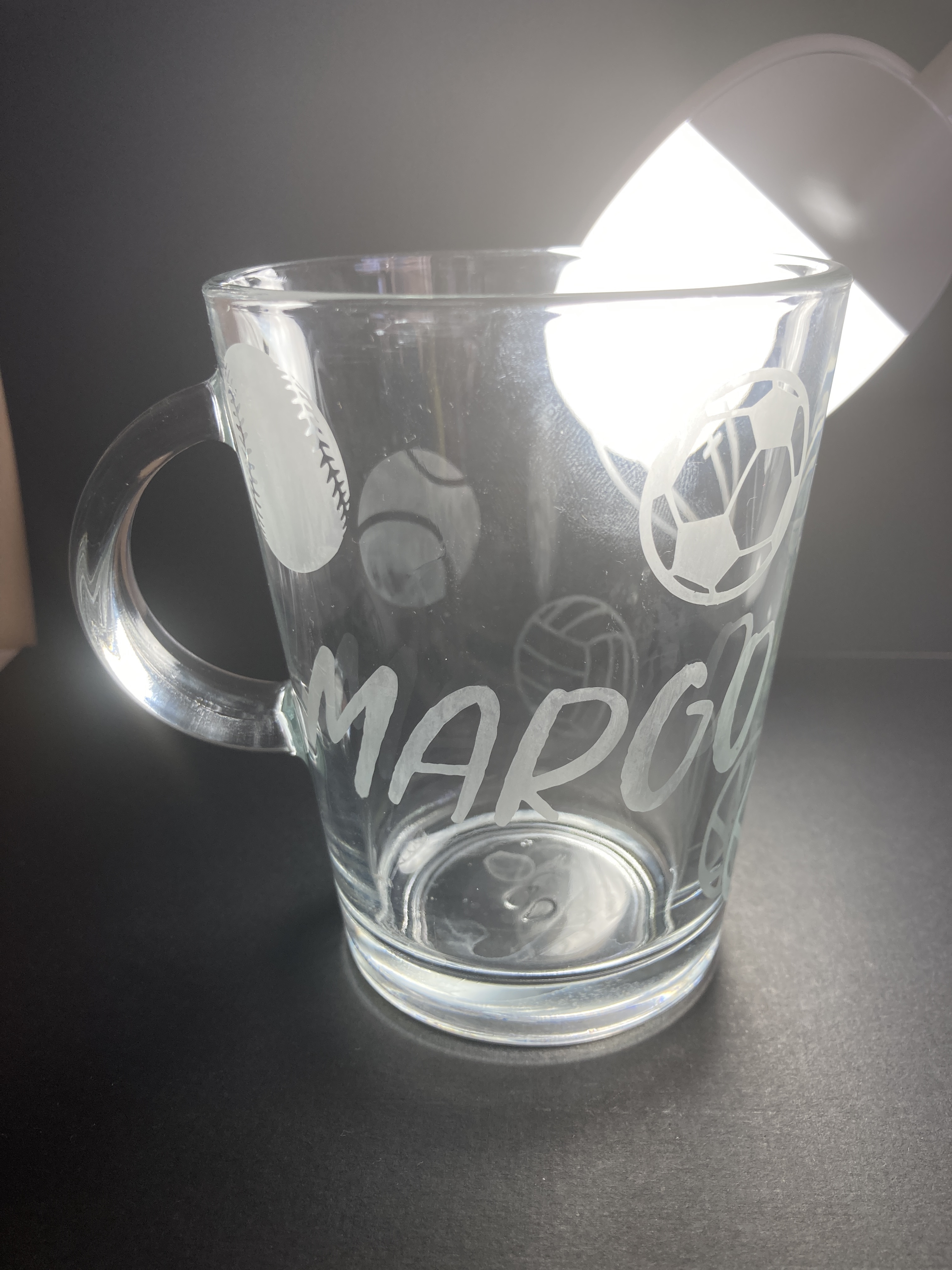 240325-01Margot
